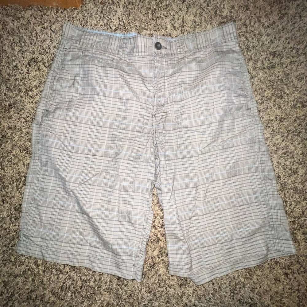 Men's Gray Plaid Shorts